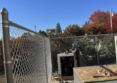 commercial chain link fencing